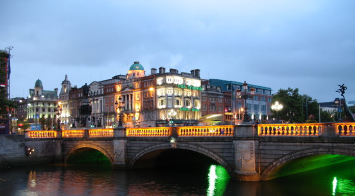10 Things To Do While In Ireland Ireland_Dublin_Night