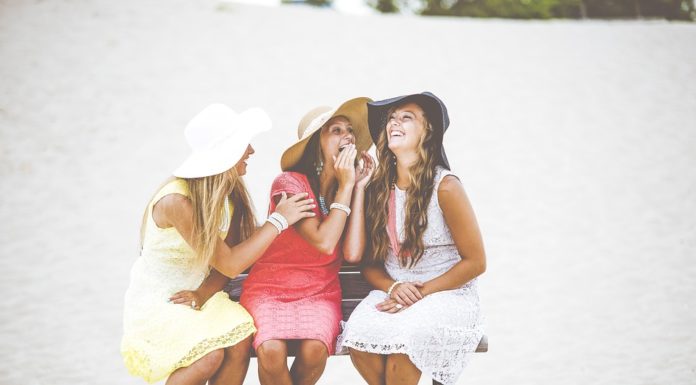 The aim is to shine to outshine the Sun with your outfits