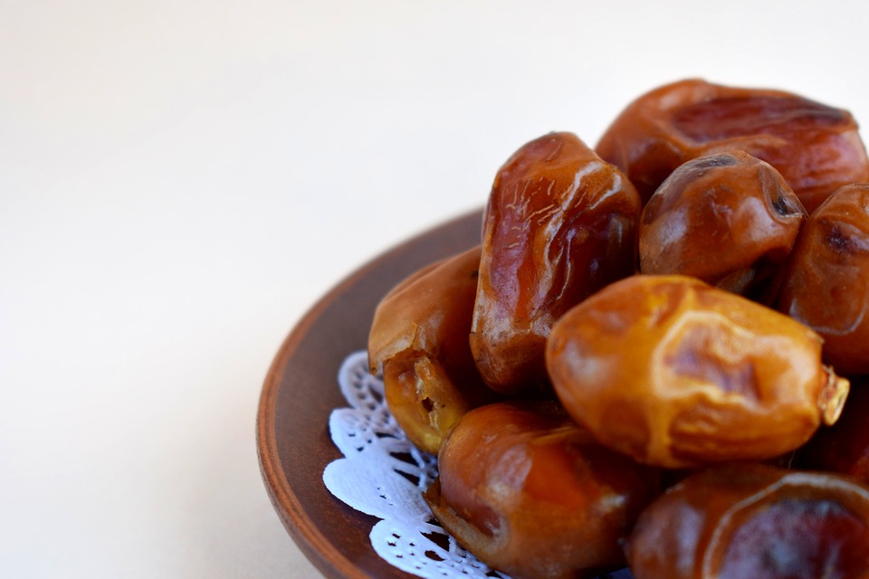 Dried dates