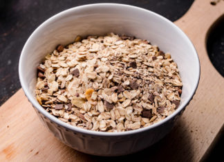 5 HEALTHY BENEFITS OF OATMEAL Oatmeal